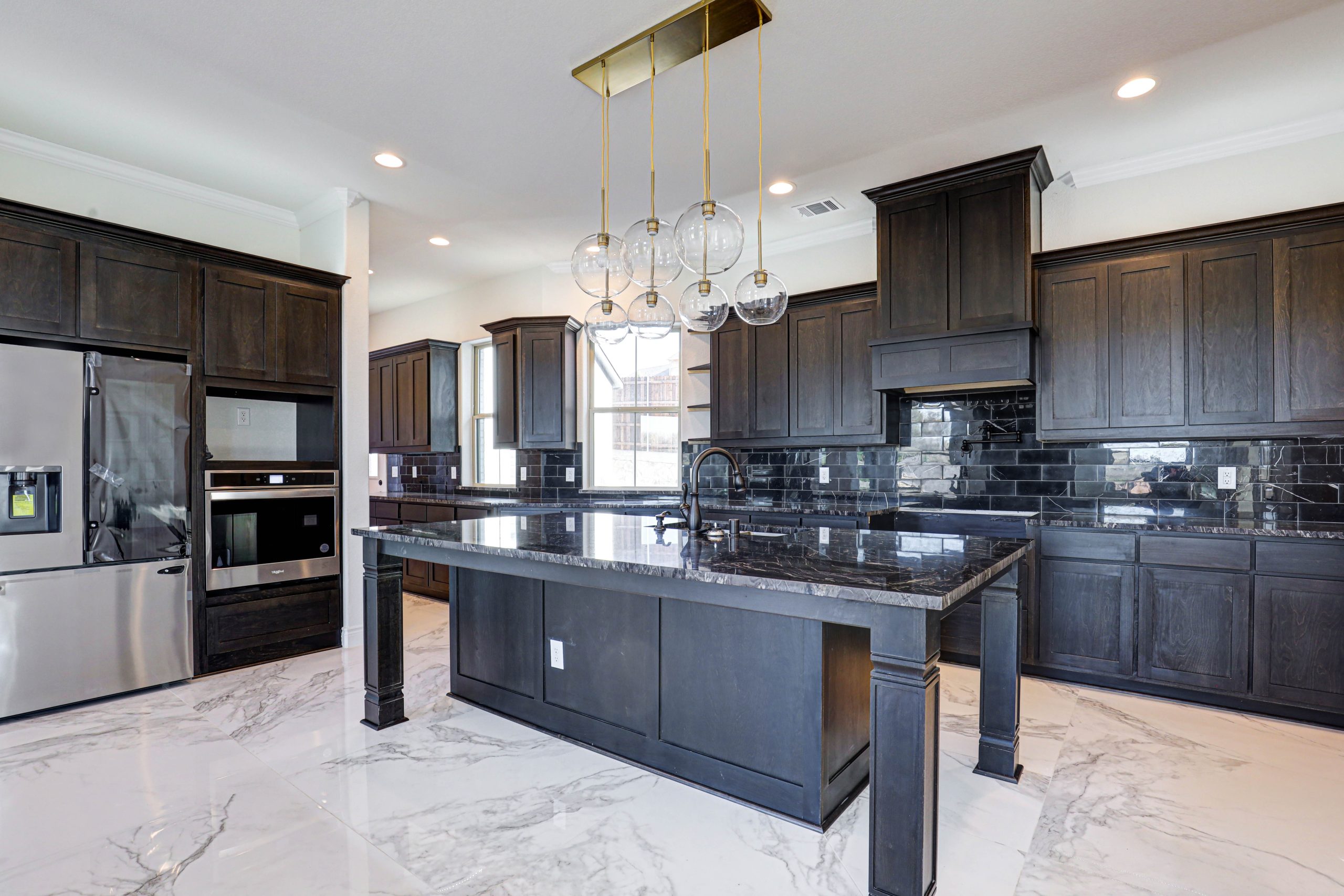 604 Setting Sun Blue Lagoon Properties Inc.