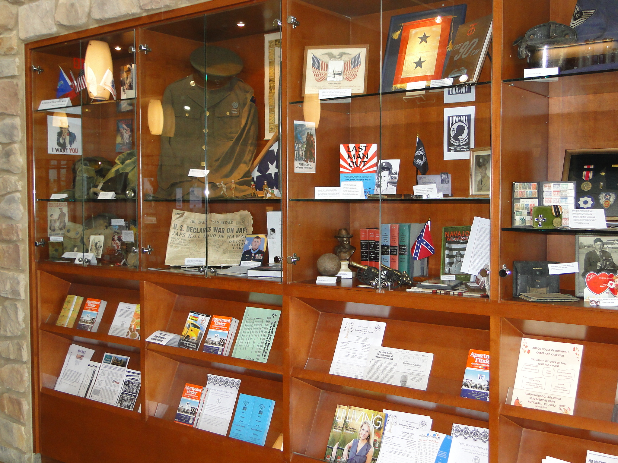 War memorabilia on display, veterans honored Blue Ribbon News