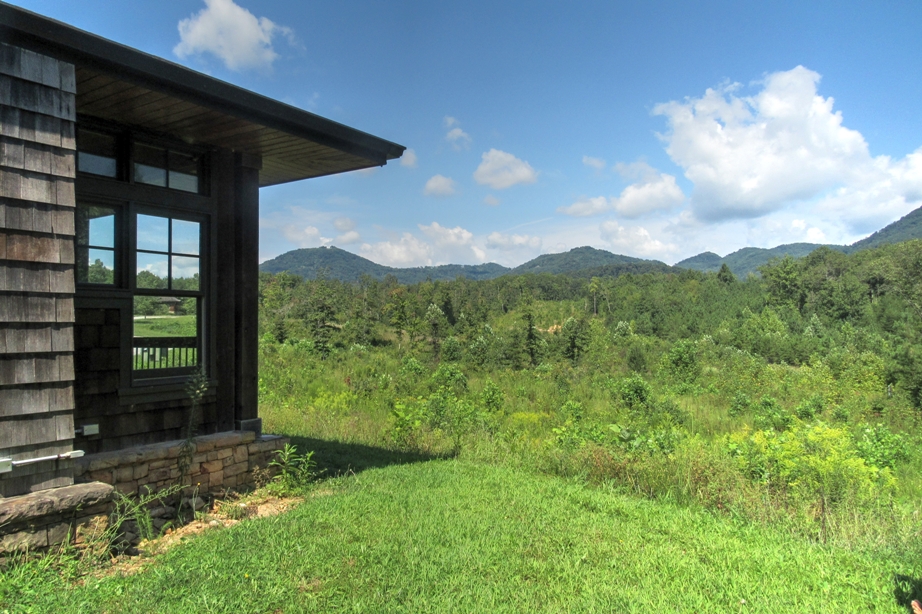 Queen’s Gap Frozen in Time Living in The Blue Ridge Mountains of