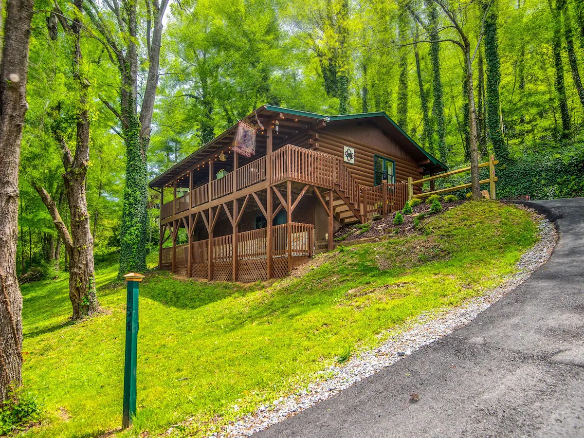 Waynesville NC Travel Guide Top Things To Do Blue Ridge Mountain Life