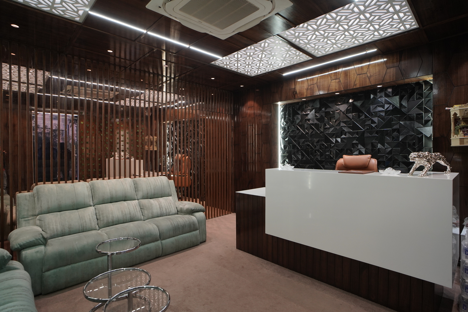 Spa in Satellite Luxurious Spa in Vastrapur Ahmedabad