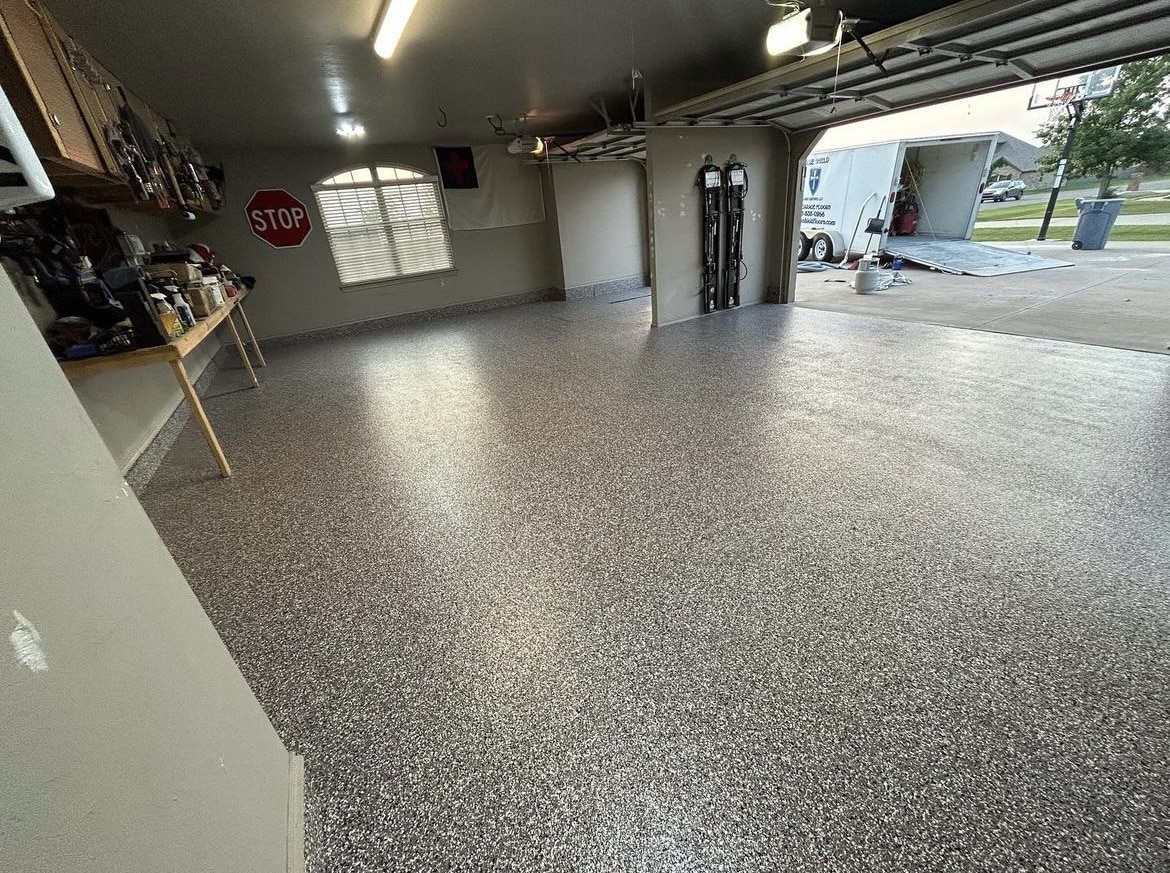 Applying the Best Garage Floor Coatings in Oklahoma