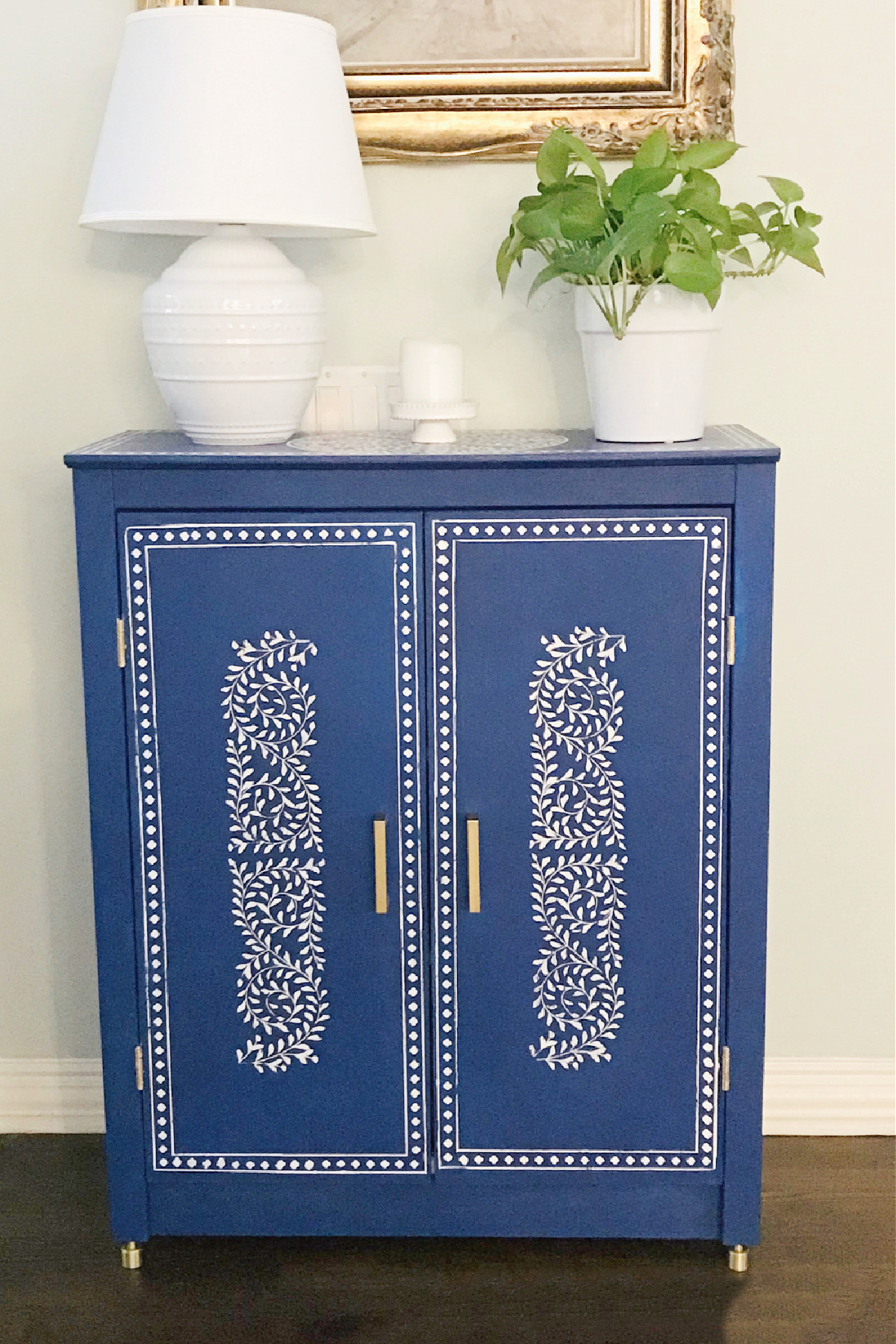 How to Stencil a Painted for a New Look Bluesky at Home