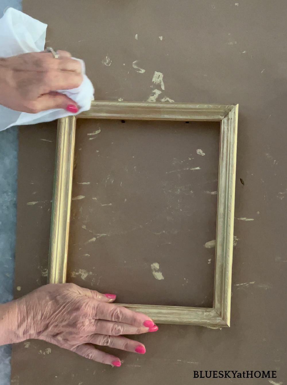 How to Repurpose Old Picture Frames Bluesky at Home