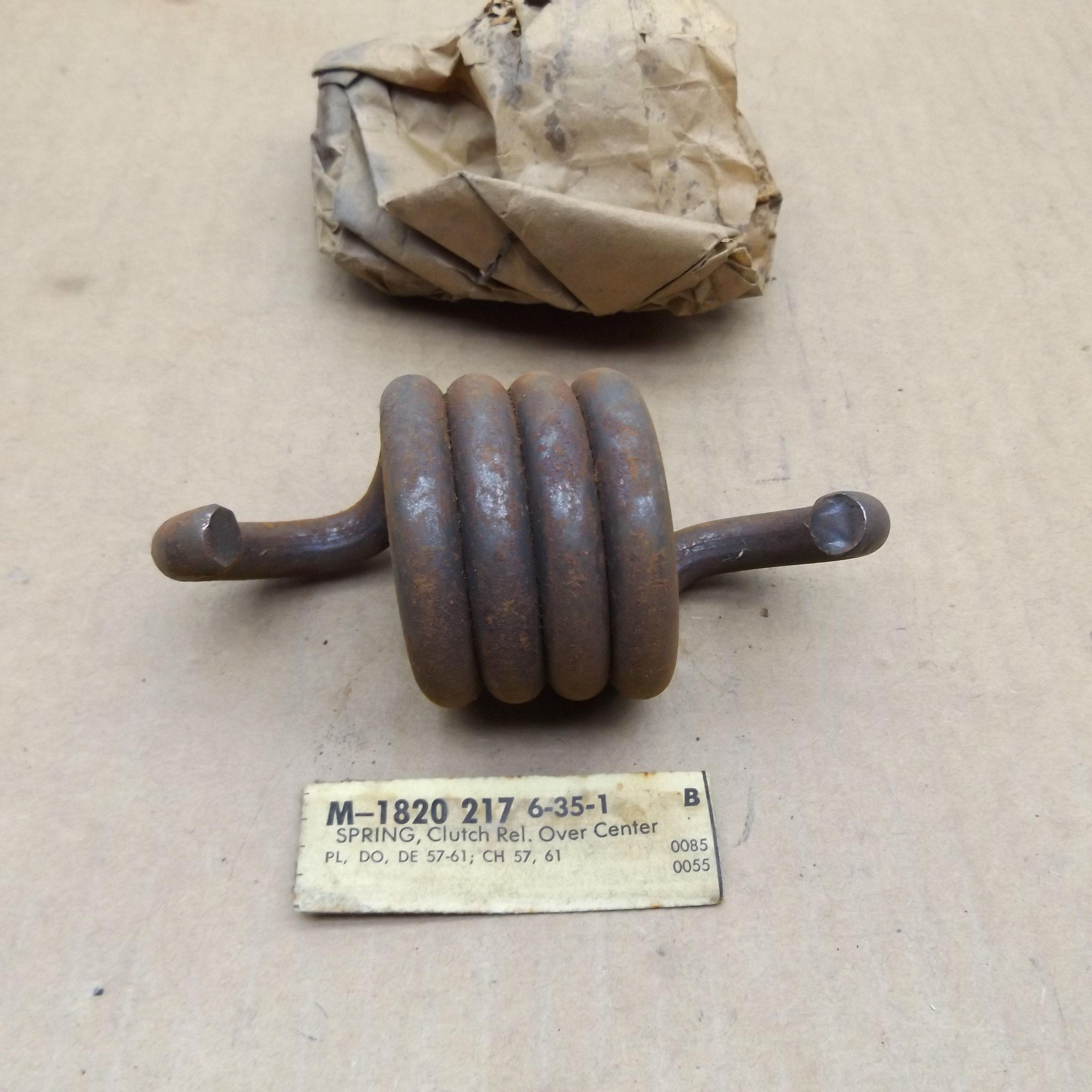 Clutch Release Overcenter Spring 1820217 6 & 8 Cylinder 195761