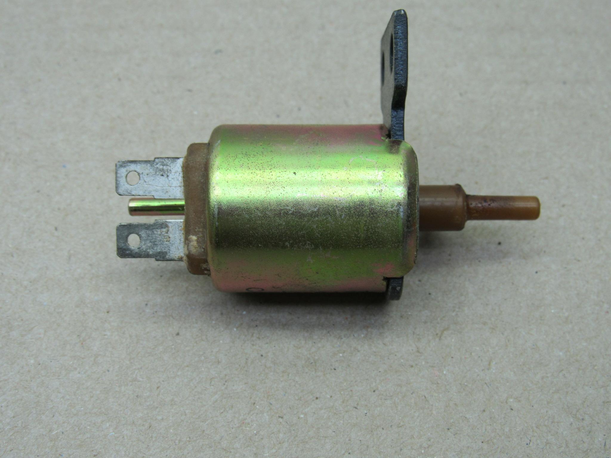 EGR Time Delay Vacuum Solenoid Valve 3755450 A B C E Body