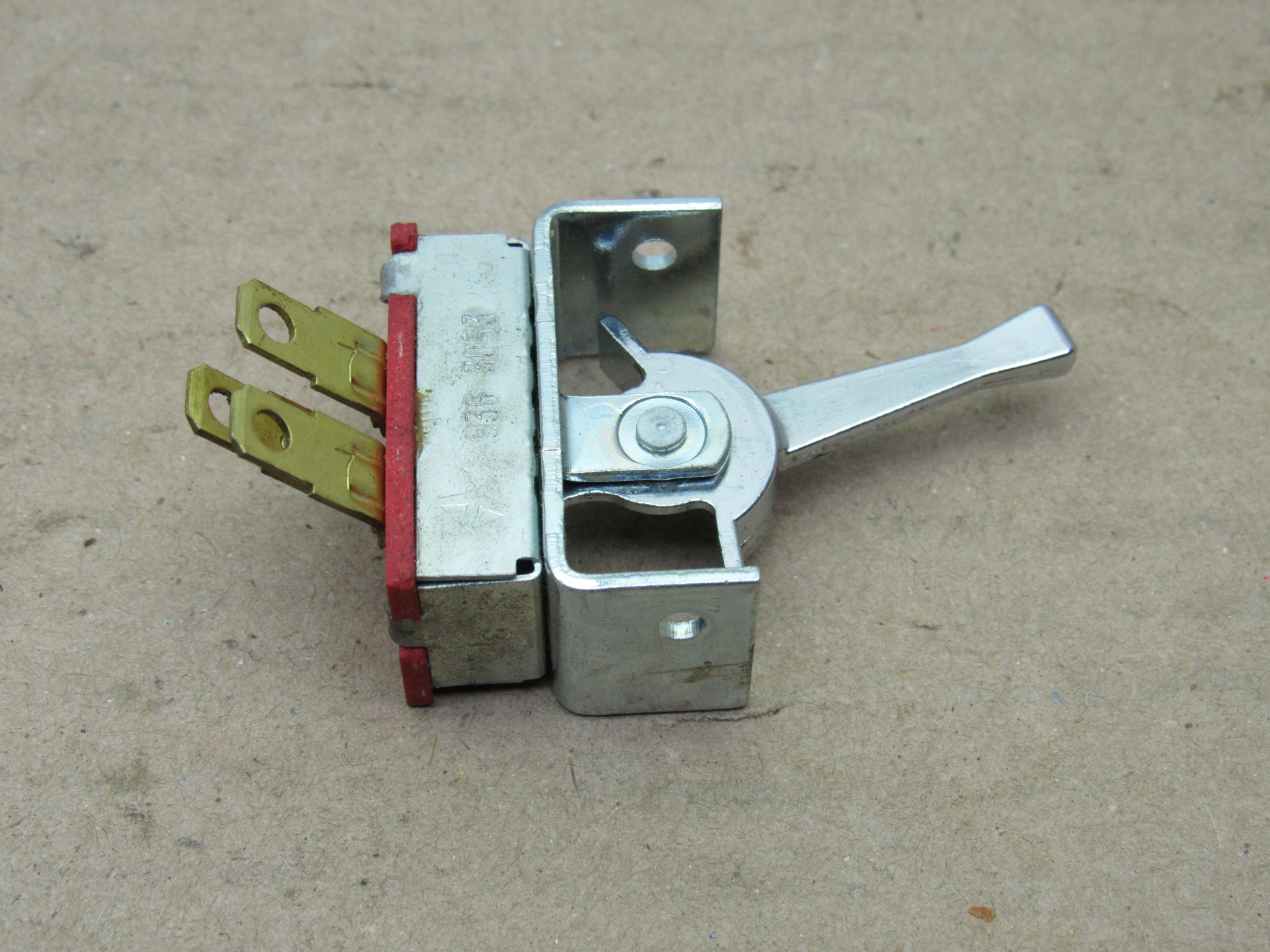 A/C and Heater Blower Switch 3502685 / 3847936 A B Body 1973