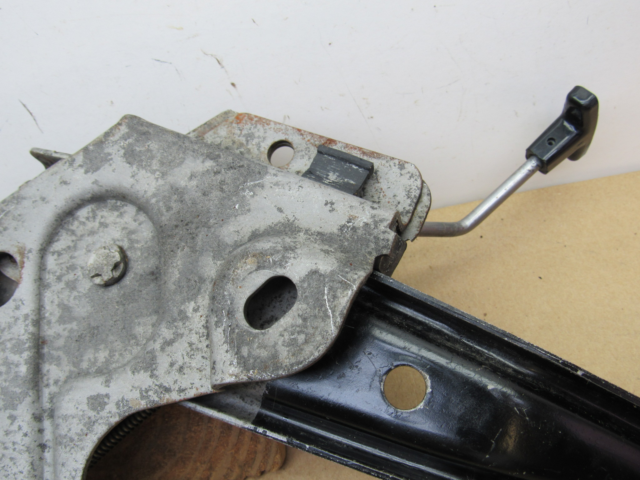 Parking Brake Lever Assembly 2534952 B Body 196870 USED SHIPS FREE TO LOWER 48