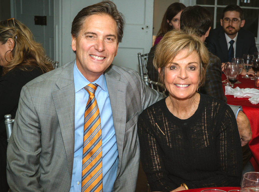 Knoxville Garden Club decks out Blount Mansion another darn good