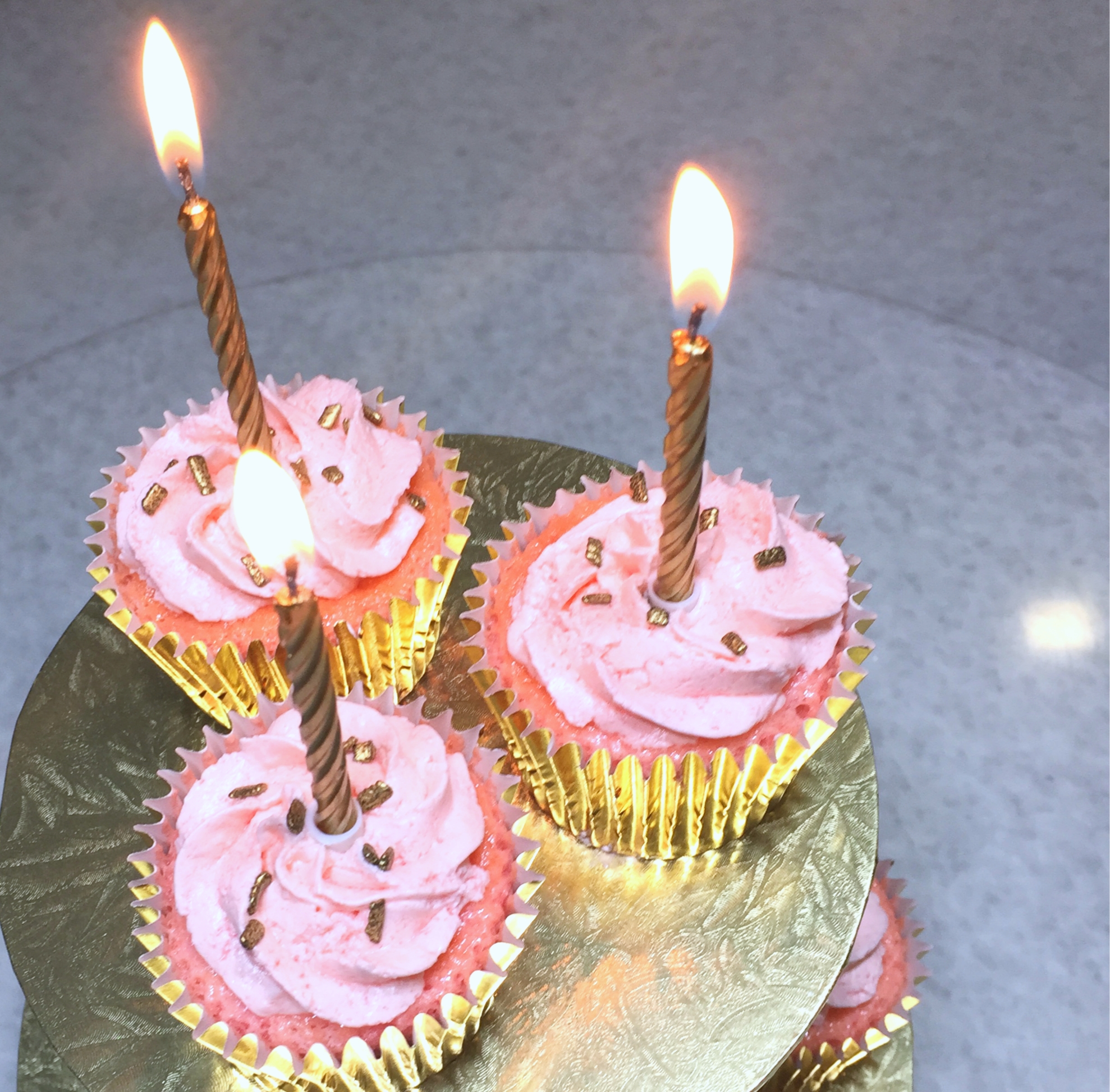 Singapore Flavours Sweet Creamy Bandung Cupcakes