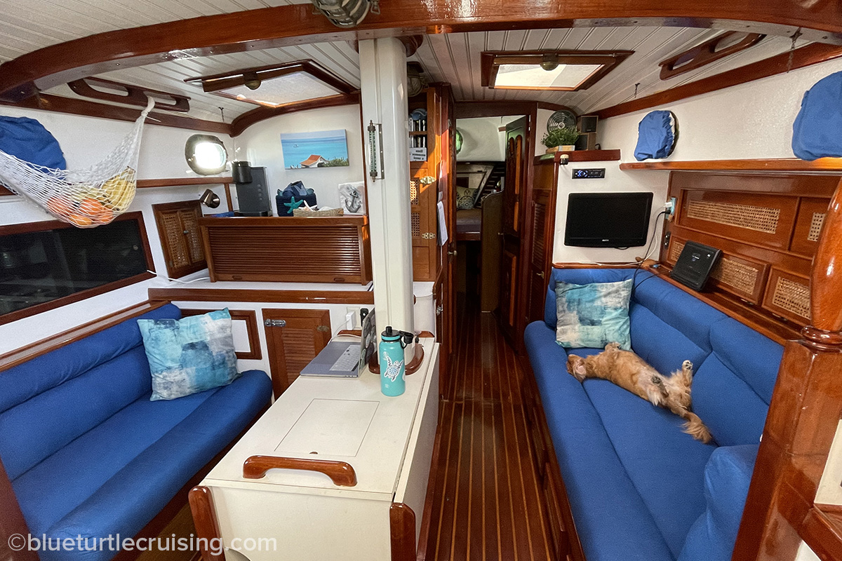 Interior tour of our 44' CSY Walk Over sailboat (Photo + Video) Blue