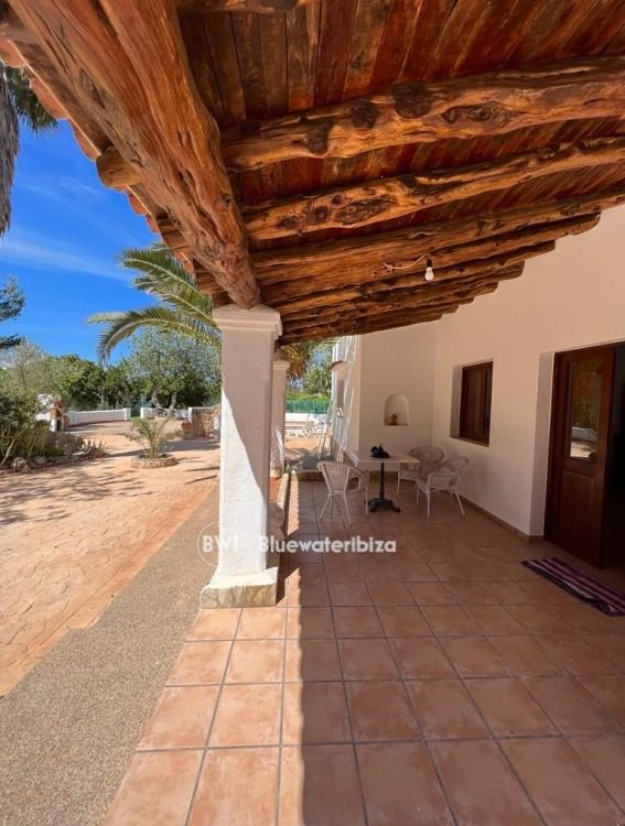 Santa Gertrudis Nice House for Sale
