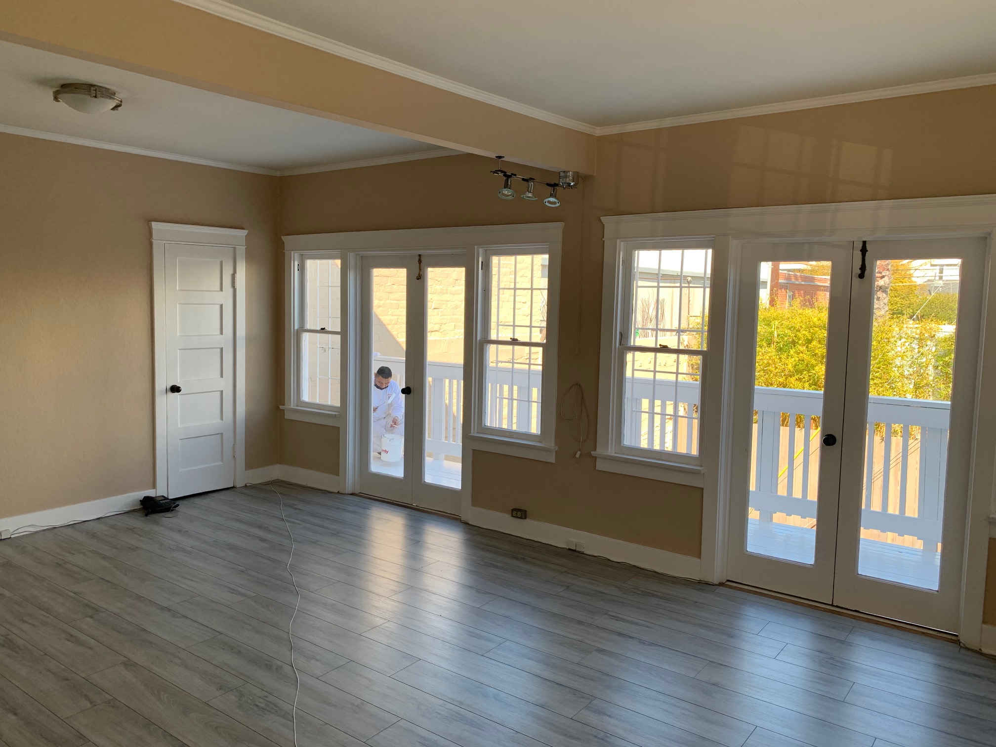 2503 Main Street Santa Monica, CA 90405 FOR LEASE Bluewater Realty