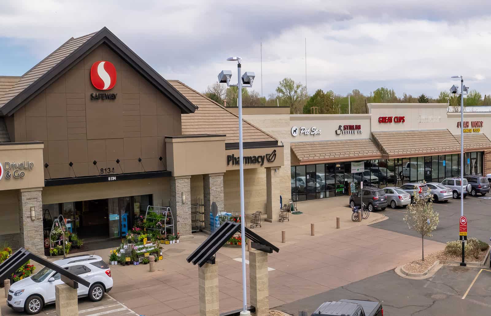 Blue West Capital Arranges the Sale of Firestone Safeway Marketplace in