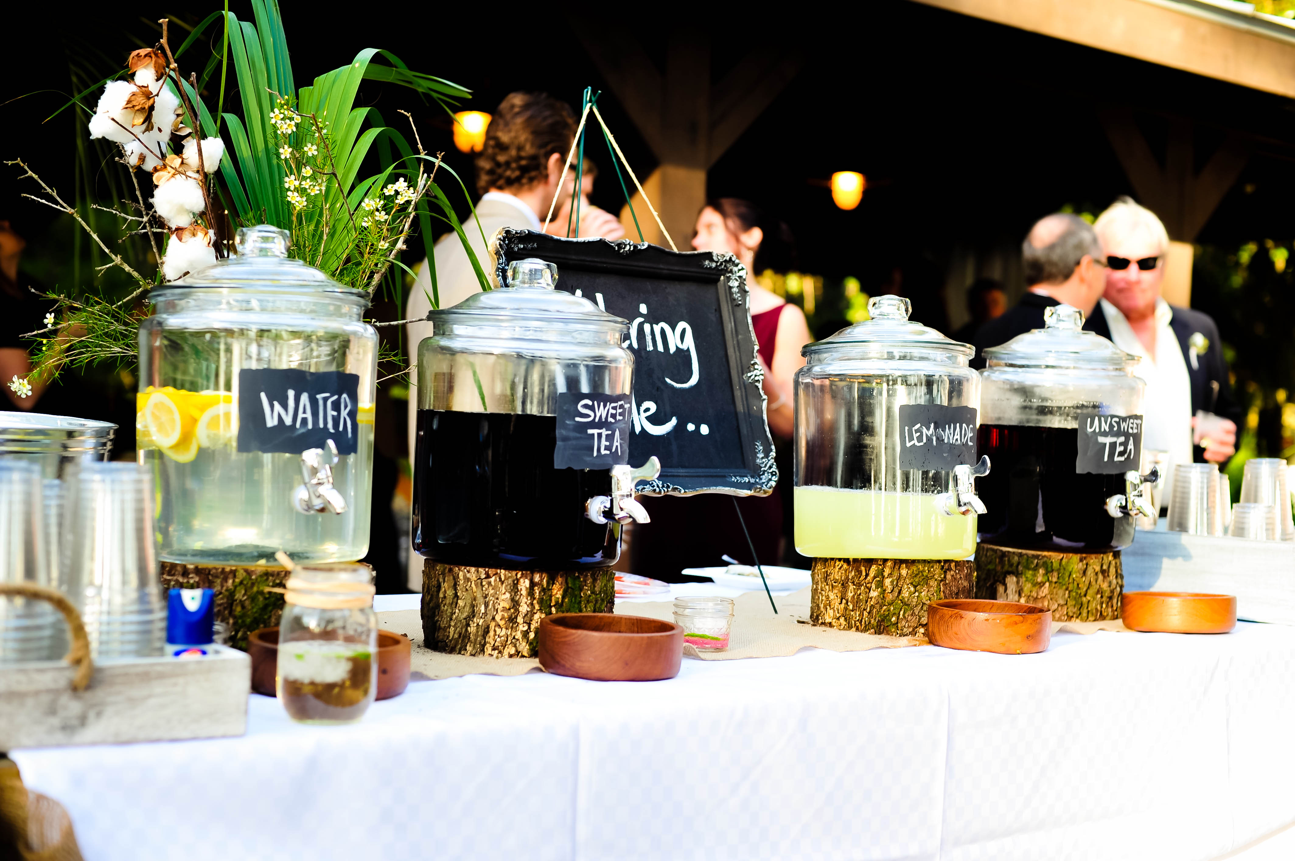 Bluffton Oyster Company oysters, shrimp, crabs and fish in Bluffton