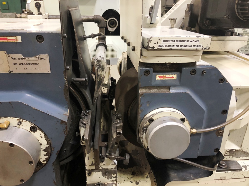 SUPERTEC STC20 CENTERLESS GRINDER Blumberg Machinery Company
