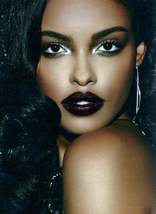 Black Fridays How to Wear Dark Lipstick Blushing Black