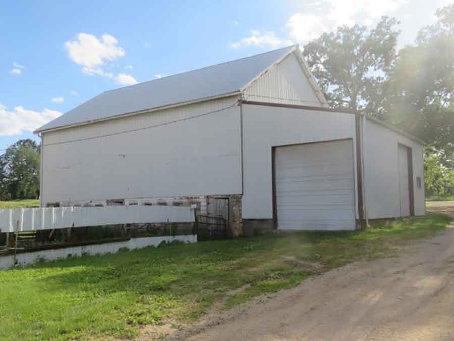 8/31/2024 Freeport IL Grain and Cattle Farm Real Estate Auction