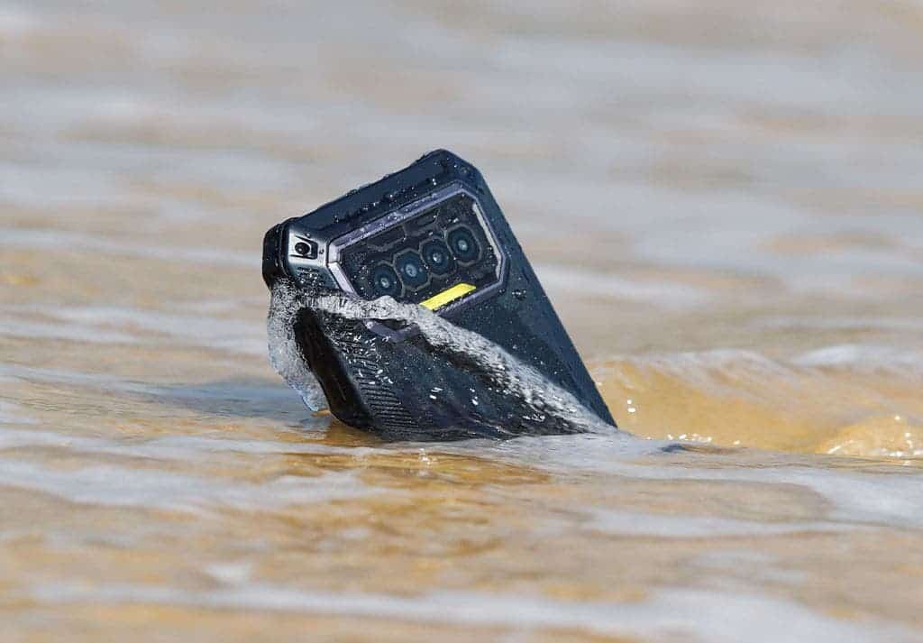 F150 lancar telefon tahan lasak pertama, B2021 Bateri