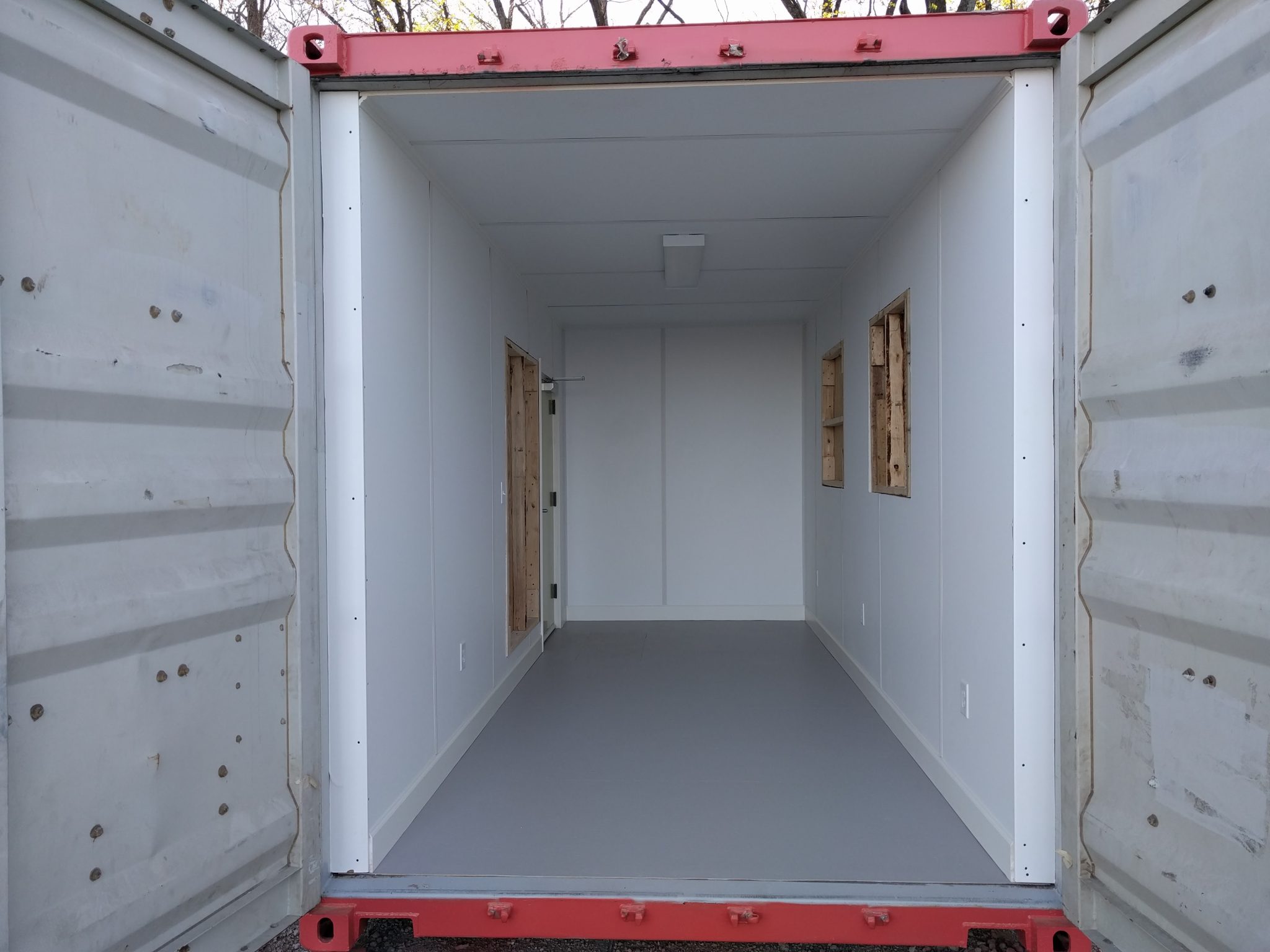 Choosing an Interior Wall Finish for Your Shipping Container