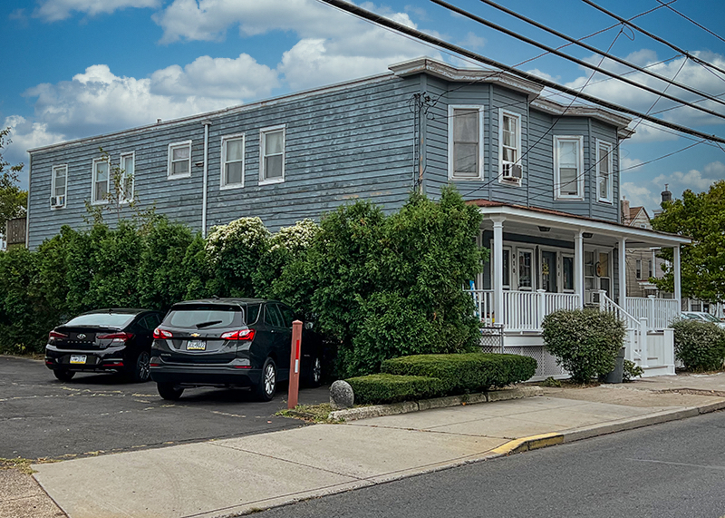908910 Pond Street, Bristol 19007 B. Mazzocchi Development