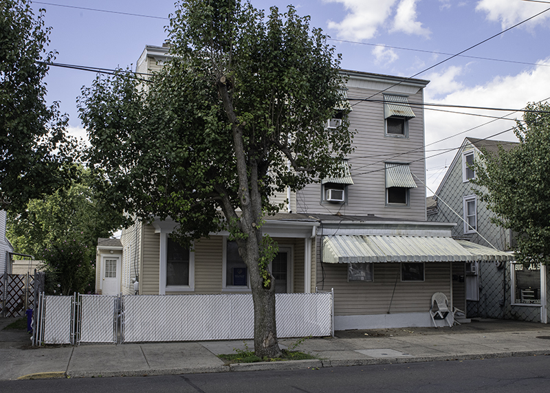 B. Mazzocchi Development Residential & Commercial Real Estate