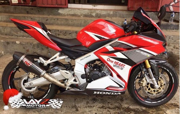  Modifikasi Honda CBR250RR Pakai Rangka Deltabox Makin Semok 