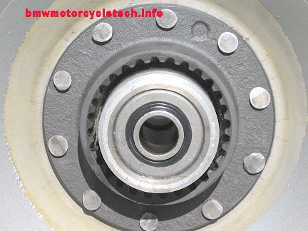 Snowbum, snobum,Rear Wheel Splines, bearings, seals, leaks, servicing