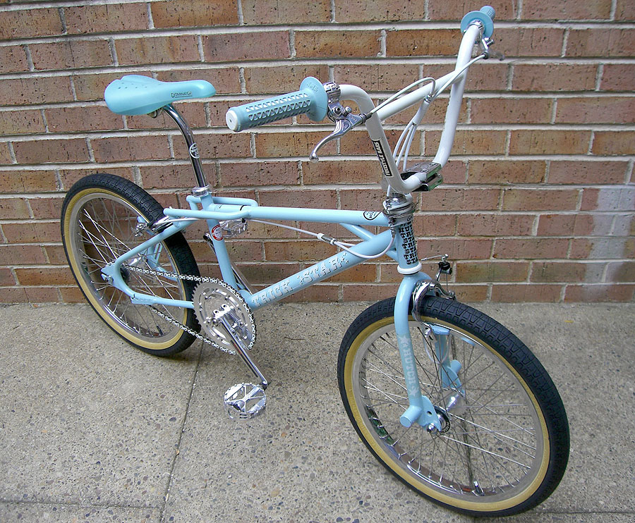 1986 Hutch Trick Star