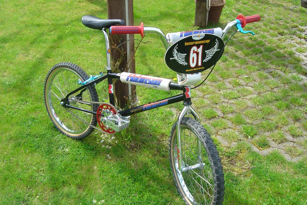 1990 Robinson Pro