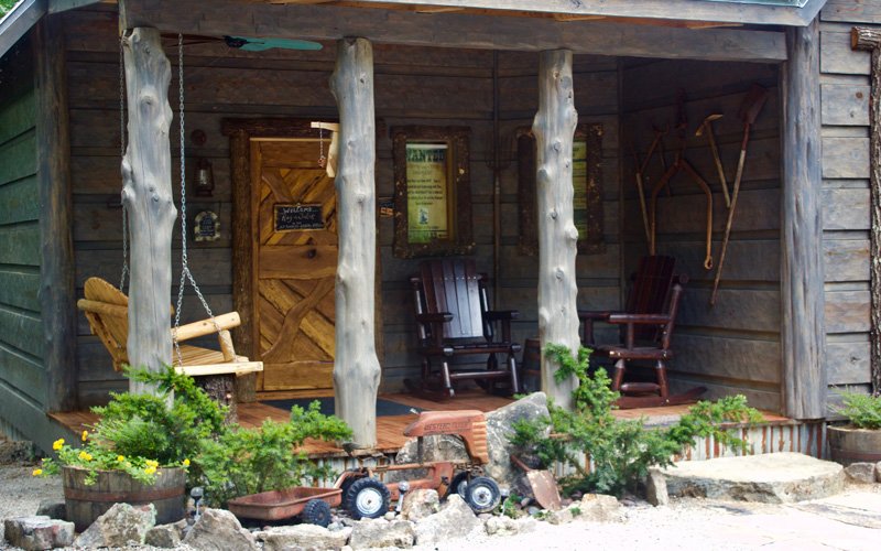 Hot Springs Hillbilly Hiltin Cabin Photos