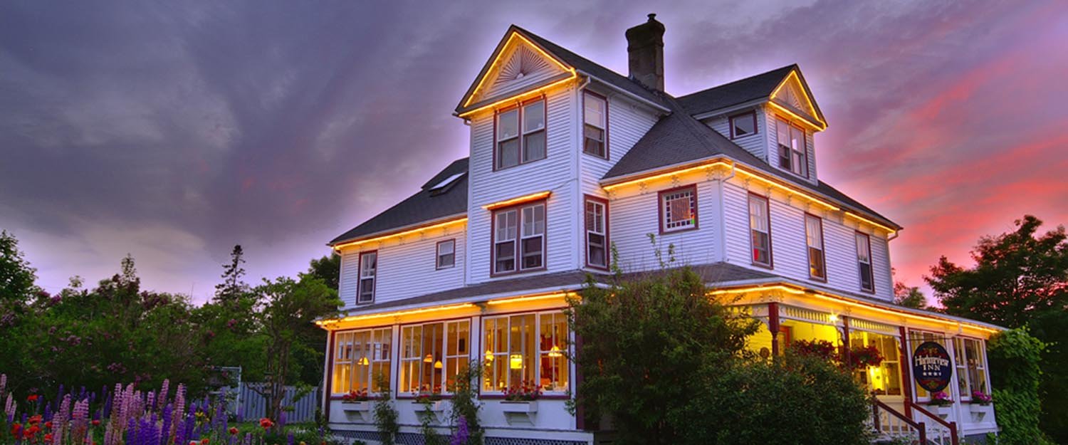 Harbourview Inn Historic Bed & Breakfast in Smith's Cove, NS