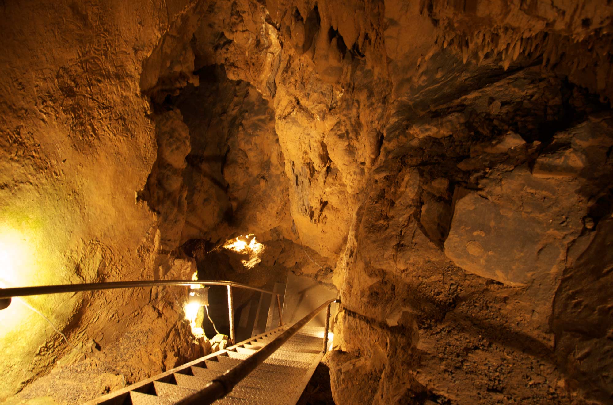 About the Caverns Smoke Hole, WV Lodging Smoke Hole Resort