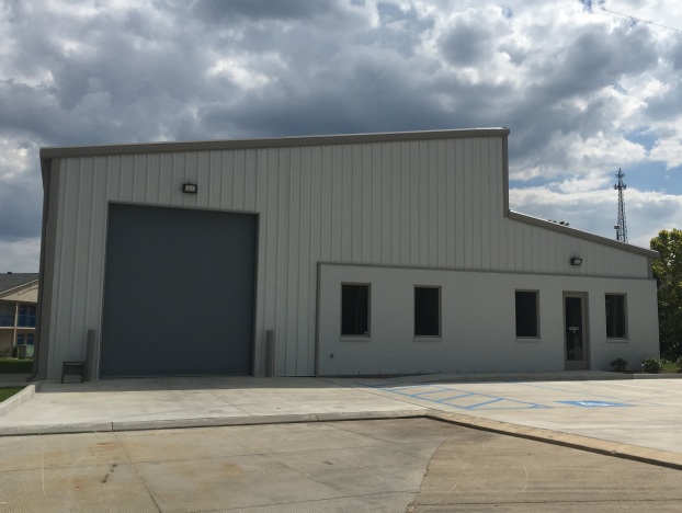 OFFICE SPACE + WAREHOUSE FOR Lease - BATON ROUGE LA