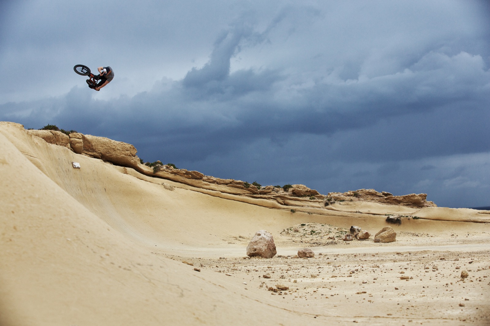 BMX FLY BIKES IN MALTA BOARD ACTION