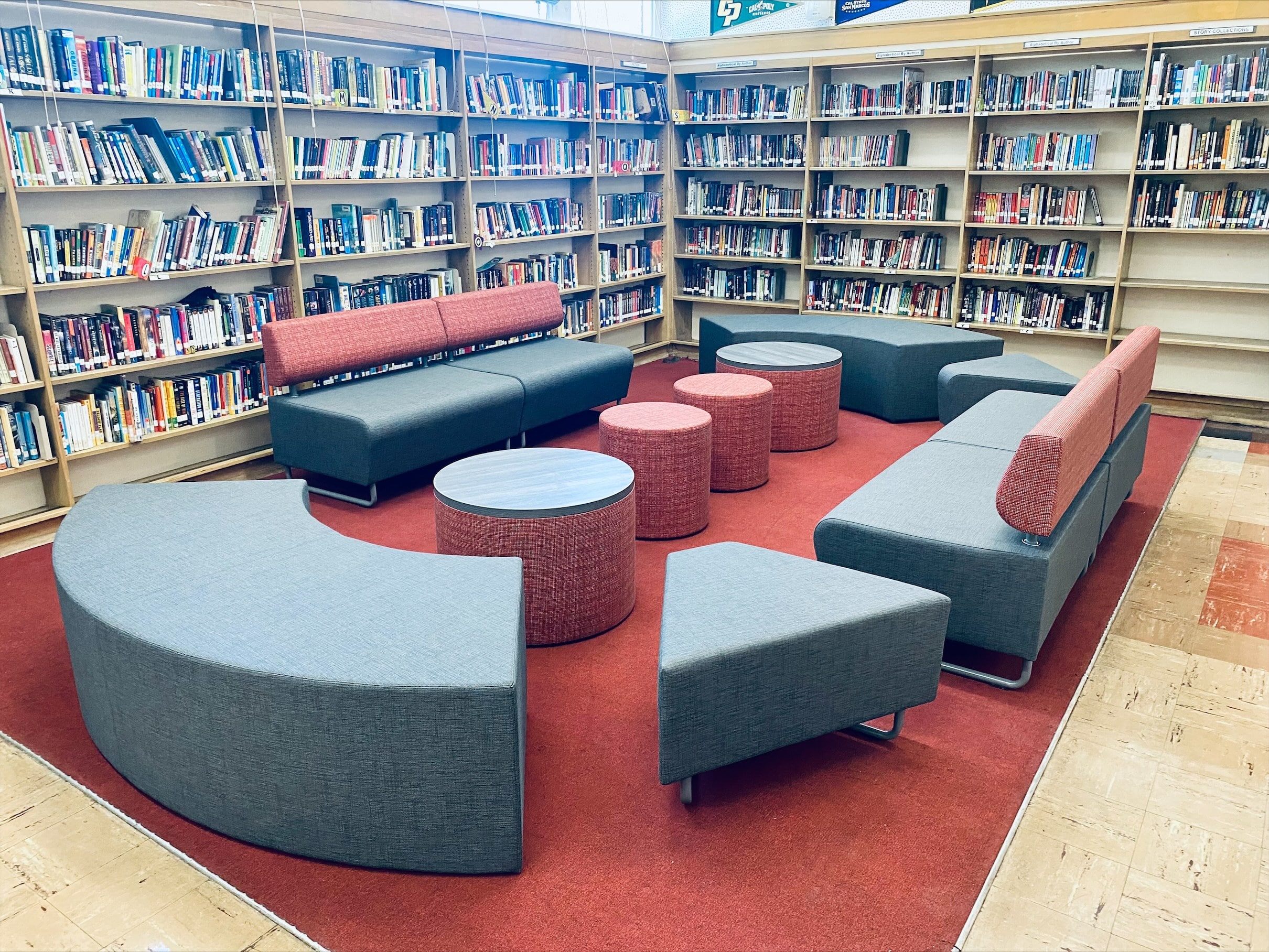 Porter MS gets new library furniture! Scott Schmerelson