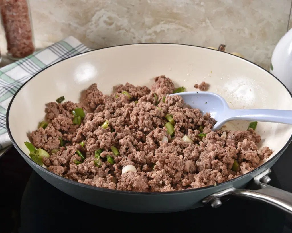 How Long Does Ground Beef Last In The Fridge? • BoatBasinCafe