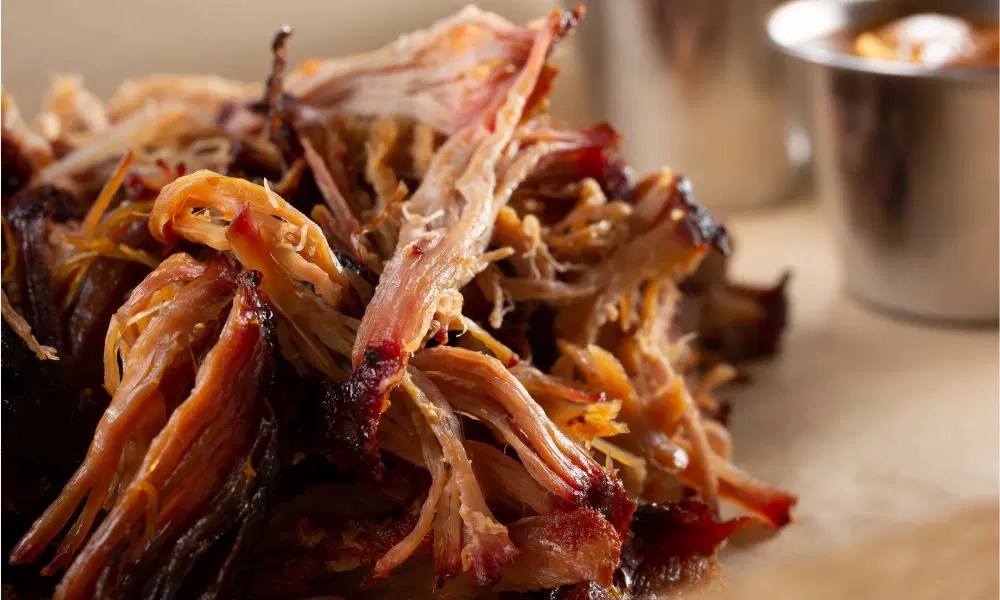 How To Keep Pulled Pork Warm? • BoatBasinCafe