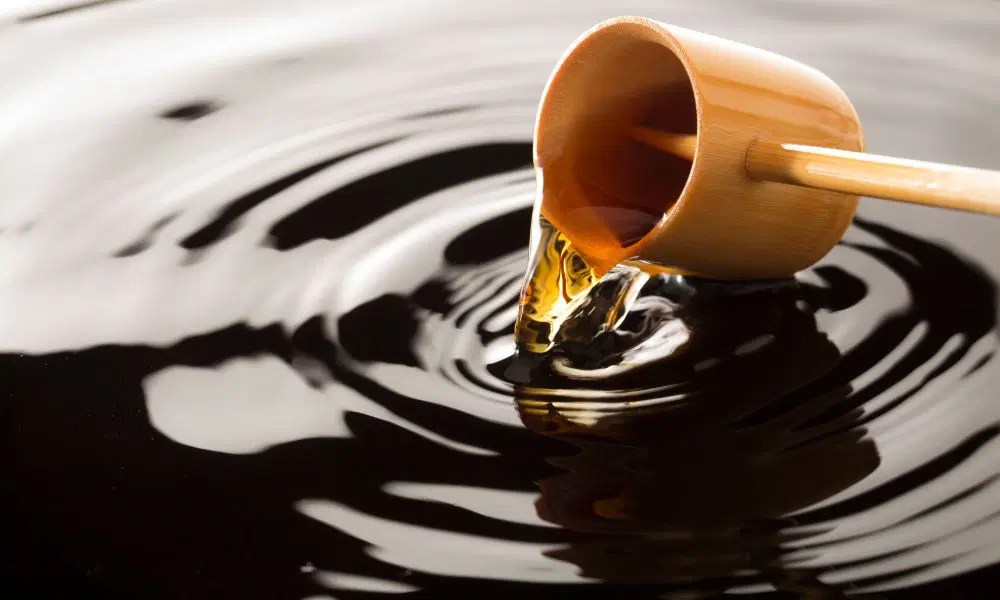 Understanding The Shelf Life Of White Wine Vinegar