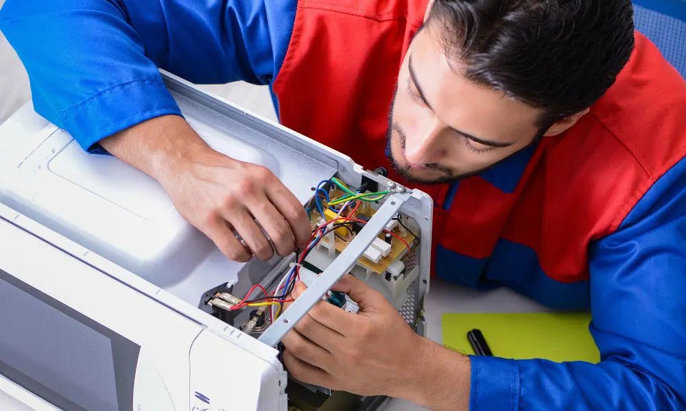 How To Dispose Of A Microwave 8 Methods+Checklist • BoatBasinCafe