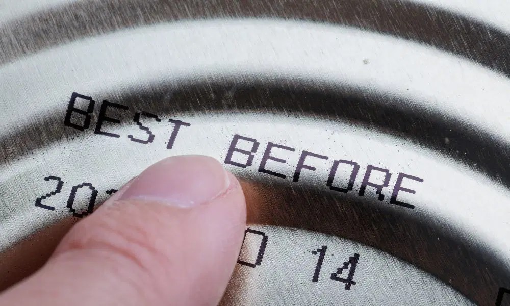 Does Seltzer Expire? How To Keep Your Sparkle Alive • BoatBasinCafe