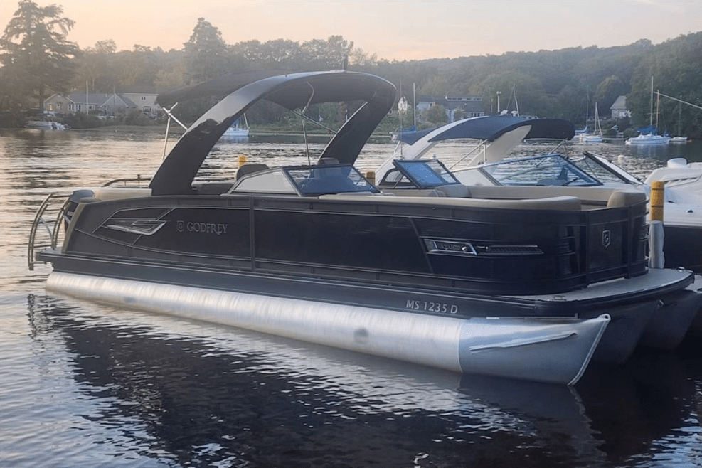 Godfrey Aqua Patio 255 SWB For Sale