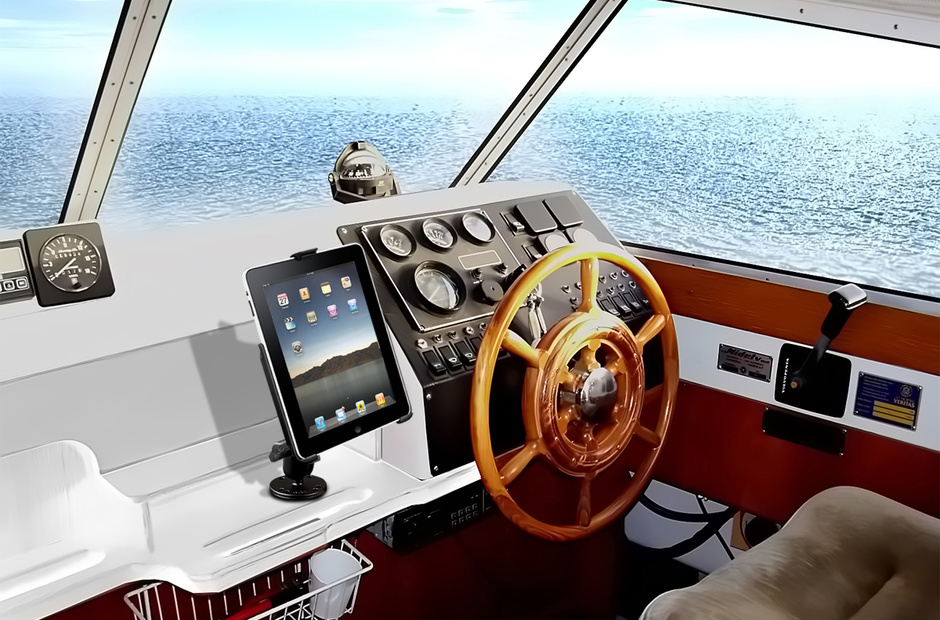 Going iPad for Marine Navigation Mounting, Protecting and Charging