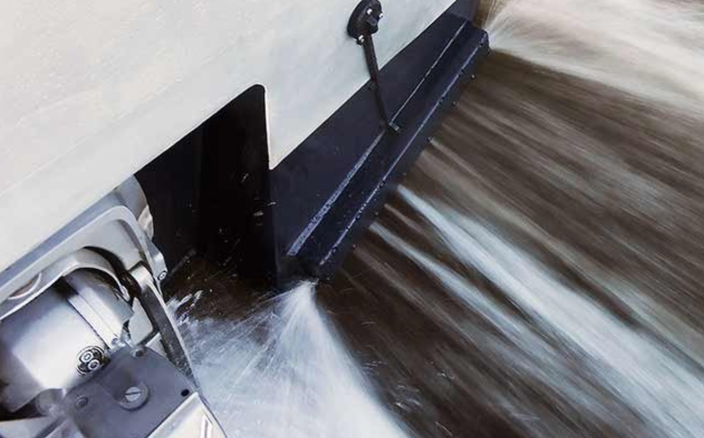 Will a ZipWake Solve List Problems on a DeepV Hull? BoatTEST