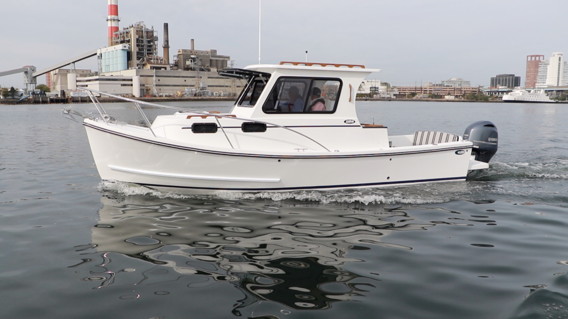 Eastern Boats 248 Islander (2021) BoatTEST