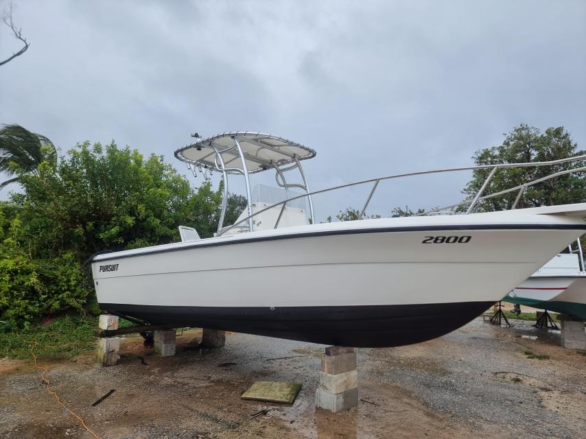 Boats & Parts For Sale Pursuit CC2100