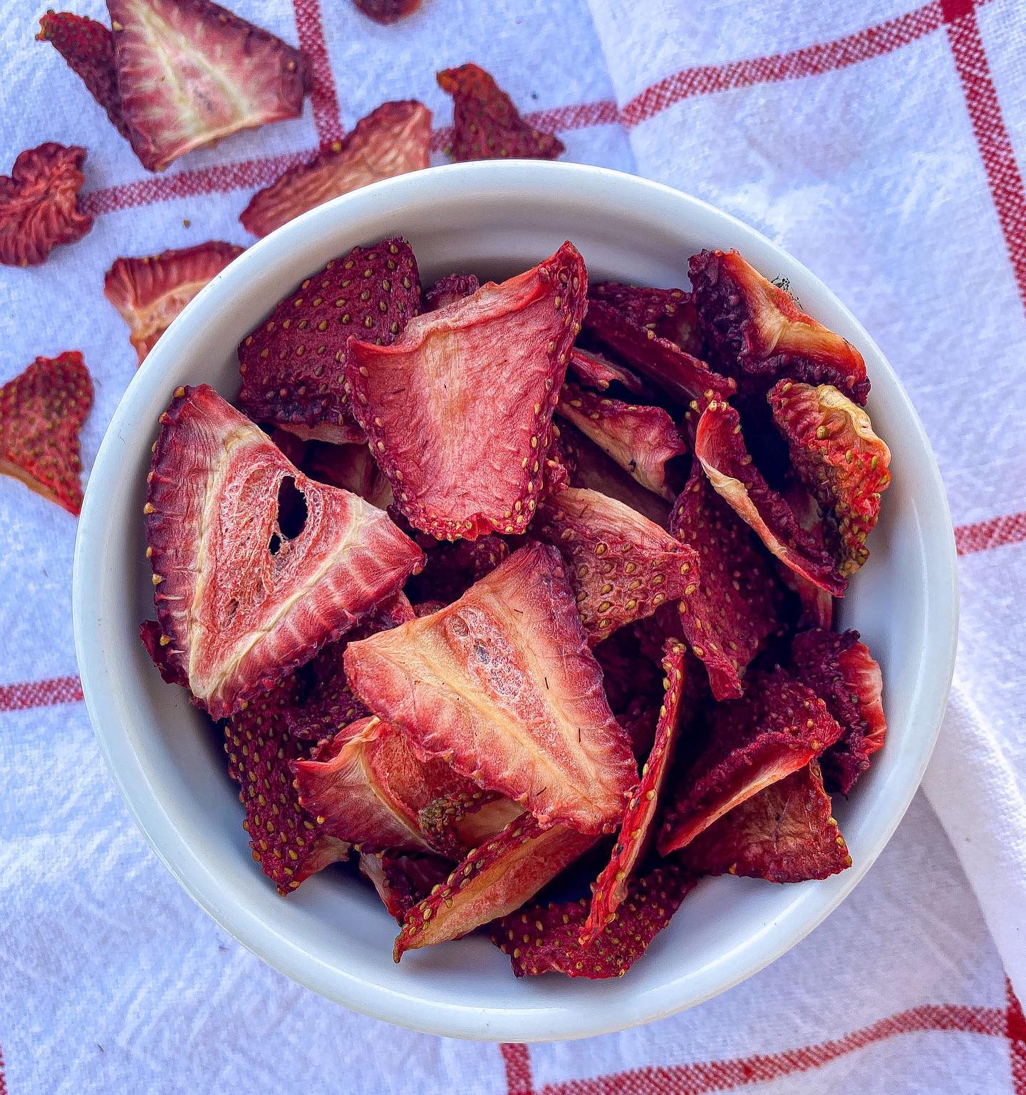 Dehydrated Strawberries Bobalu Berries