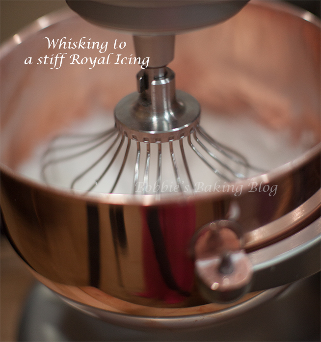 Royal Icing and Piping Flowers Bobbies Baking Blog