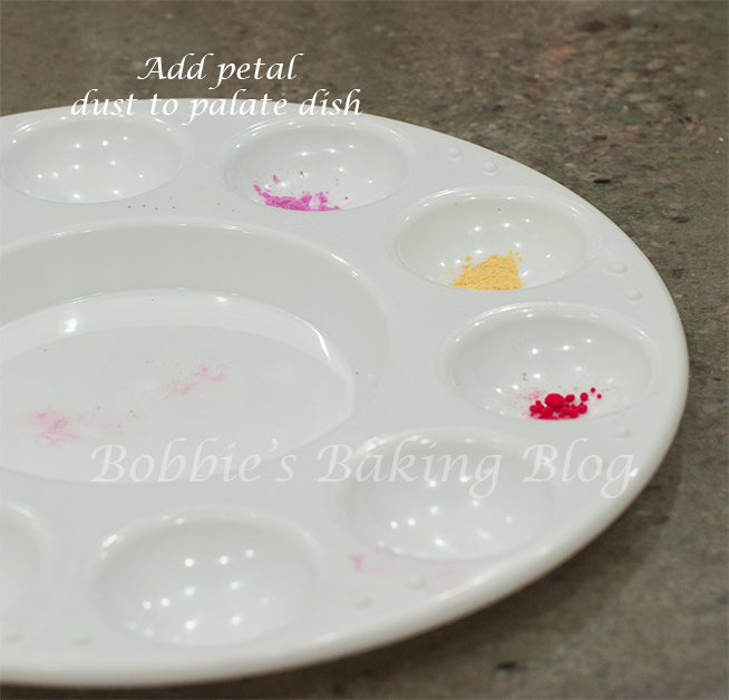 Royal Icing and Piping Flowers Bobbies Baking Blog