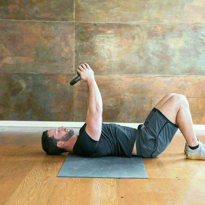 A Full Week Of Kettlebell Workouts (Using a Single Kettlebell) Bobby Berk